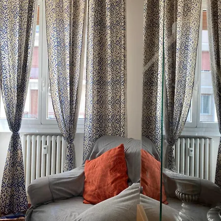 Nebula Nook Luxury * Модена
