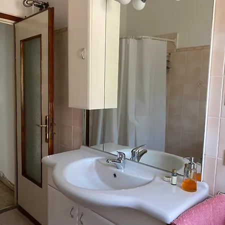 Nebula Nook Luxury